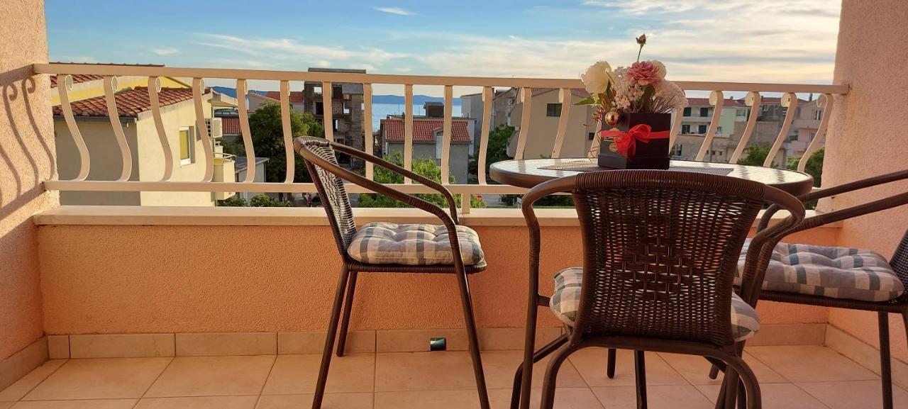 Villa Rossa Tučepi Esterno foto