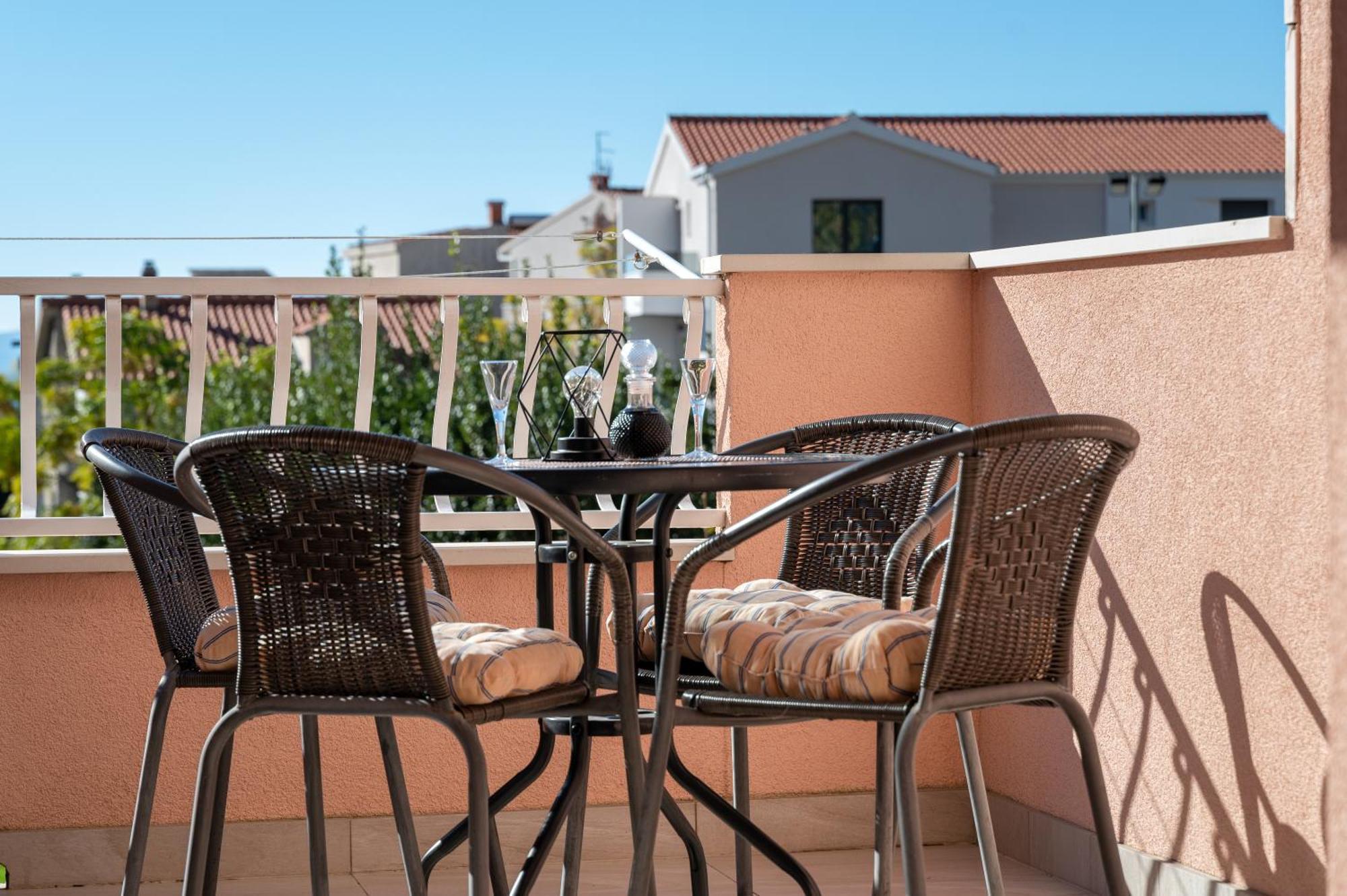 Villa Rossa Tučepi Esterno foto