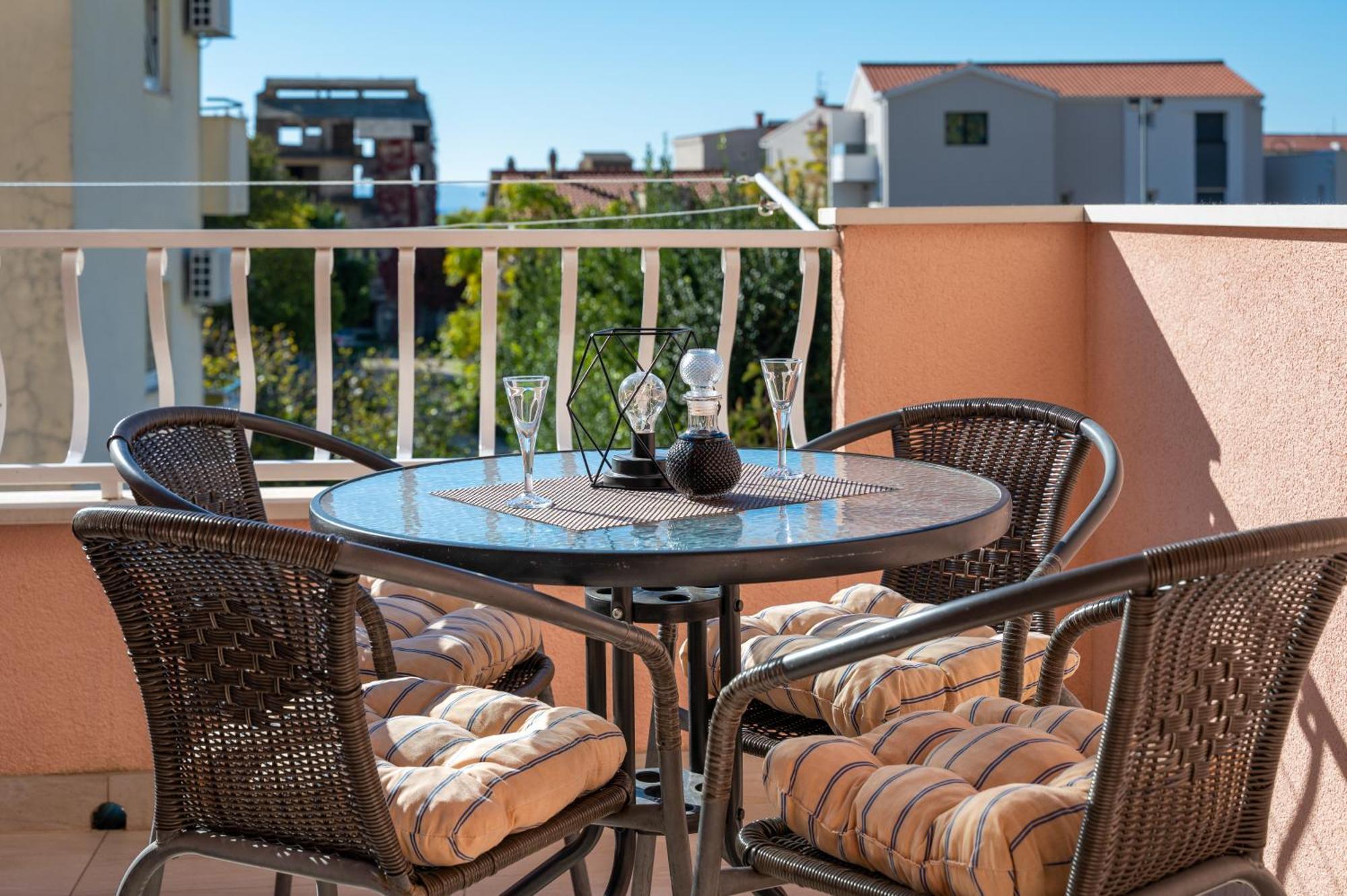 Villa Rossa Tučepi Esterno foto