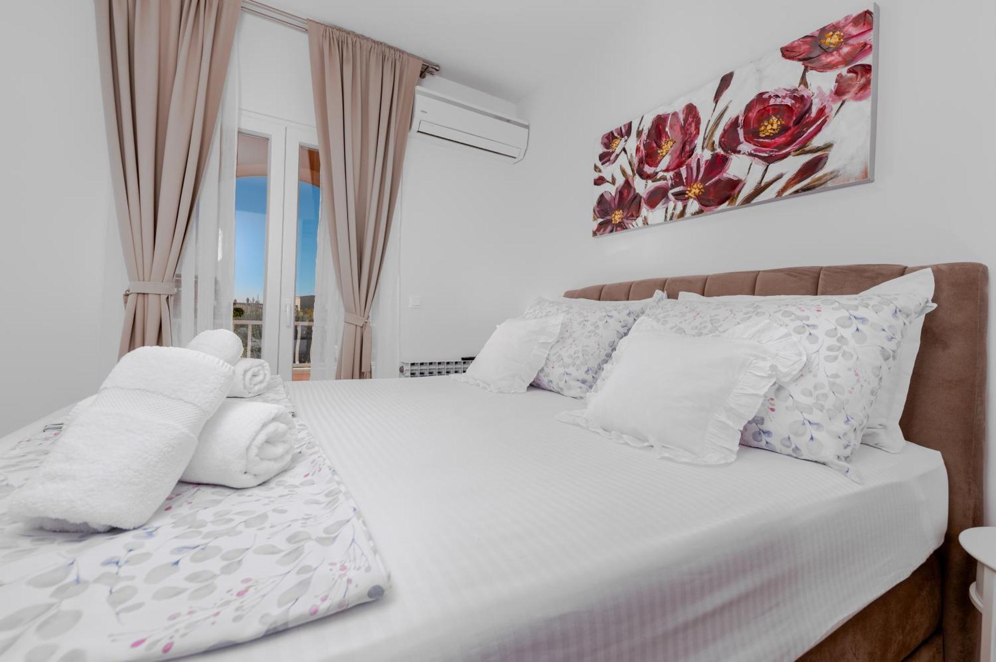 Villa Rossa Tučepi Esterno foto